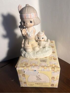 Precious Moments Cream Figurine "O, How I Love Jesus" by
